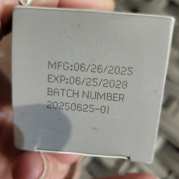 NWT DR. MELAXIN EXFOLIANT AMPOULE DUO (2-PACK) - Picture 8 of 13